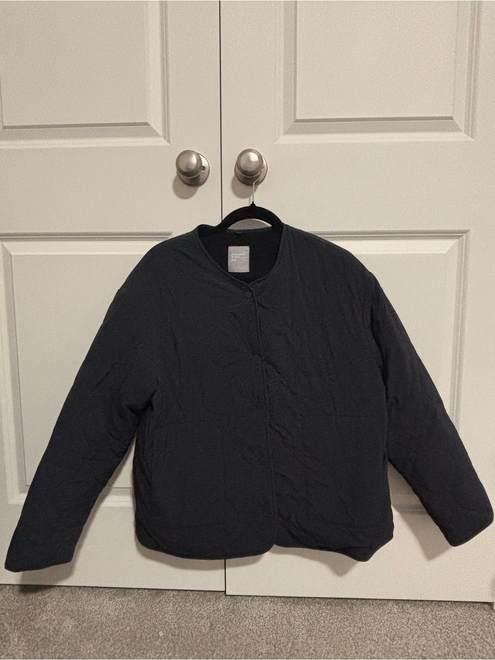Women's Dark Gray Quilted Puffer Jacket - Lightweight Layer